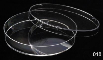 Picture of Phoenix 100 x 15 mm Sterile Semi-Stackable Petri Dishes